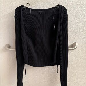 Black Ribbed Long Sleeve Cropped Cardigan – Size M/L